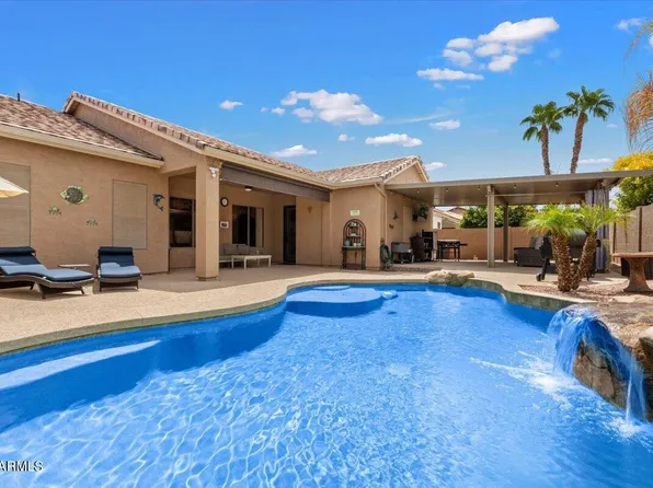 1042 S ROCKWELL Street, Gilbert, AZ 85296