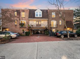 1527 N Colonial Ter #B, Arlington, VA 22209