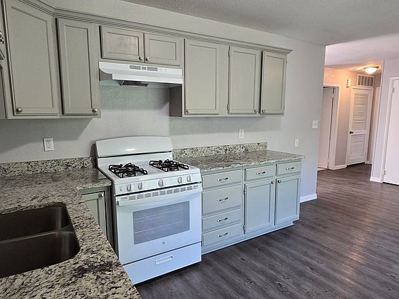 5th image of 4855 Kyledale Ct
