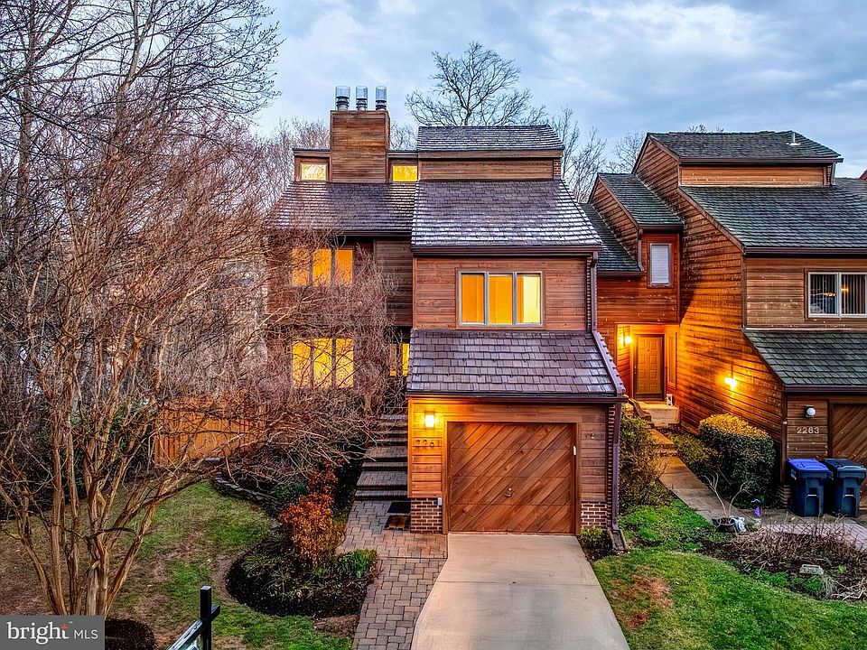 1st image of 2261 Cedar Cove Ct