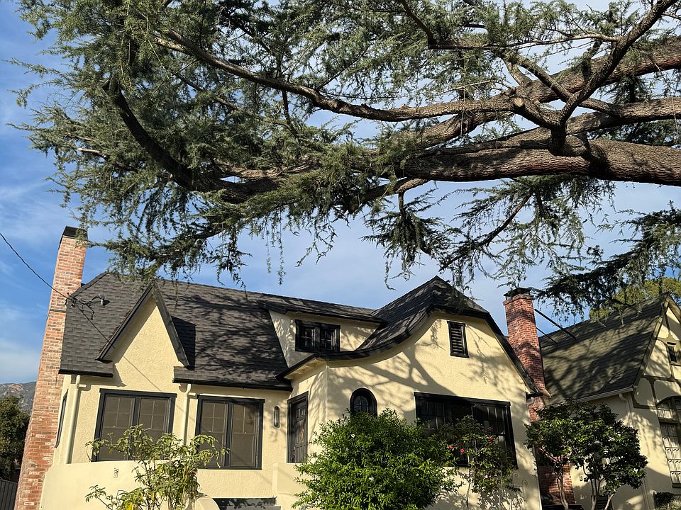 1st image of 239 W Mariposa St