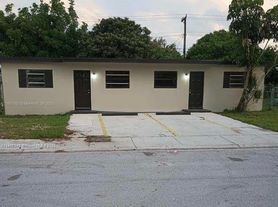 10540 SW 172nd St, Miami, FL