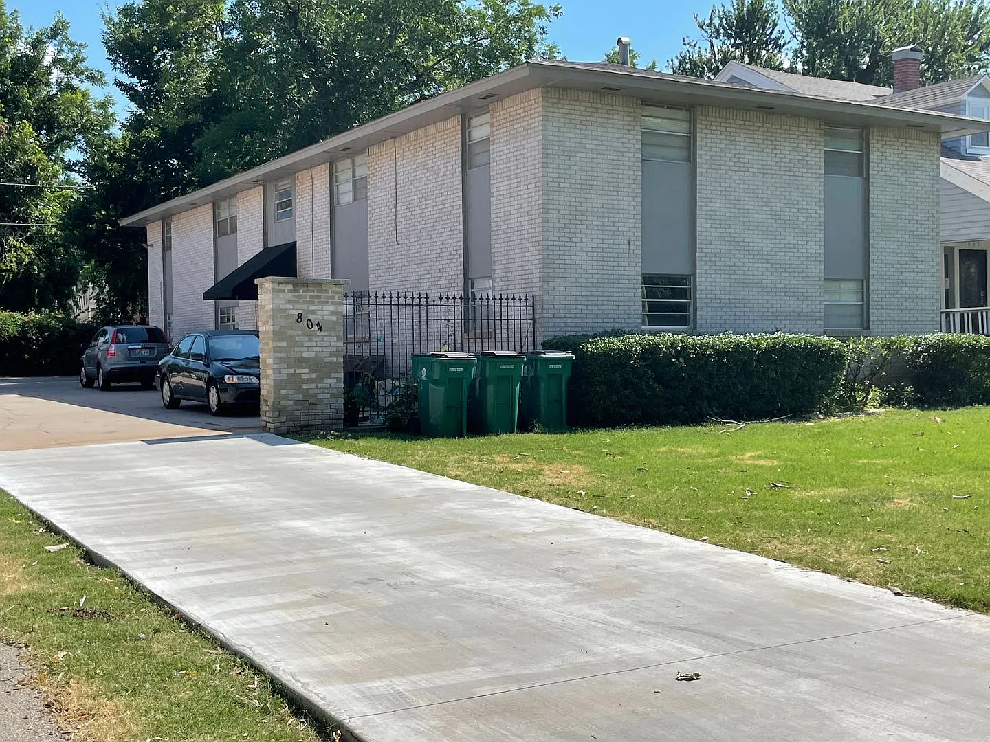 804 NW 21st St. — Photo 2