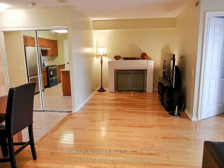 1720 Eglinton Ave E #LPH8 — Photo 24
