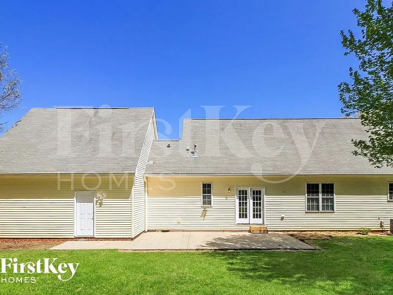 20 Evergreen Dr — Photo 14