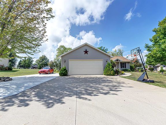 2nd image of 407 High Ridge Ln