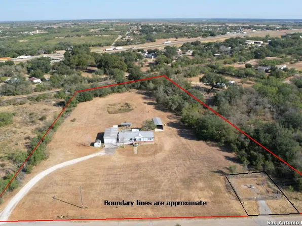 337 COUNTY ROAD 2518, Moore, TX 78057