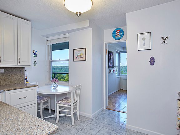 4th image of 3333 Henry Hudson Pkwy APT 12Y