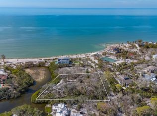 7429 Sanderling Rd, Sarasota, FL 34242