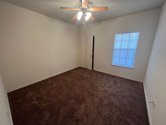 5th image of 708 Paso Fino St