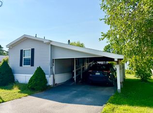 122 Eagle Ridge Rd, Brewer, ME 04412