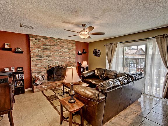 5th image of 4909 W Desert Cove Ave
