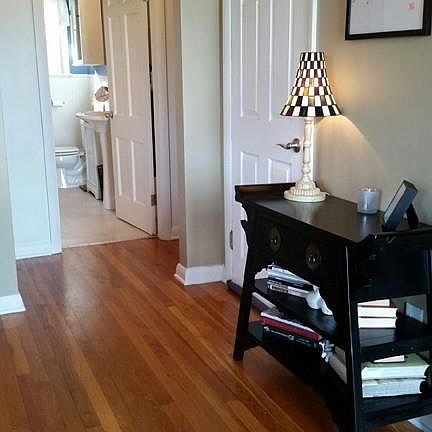 4th image of 25 Woodycrest Ave