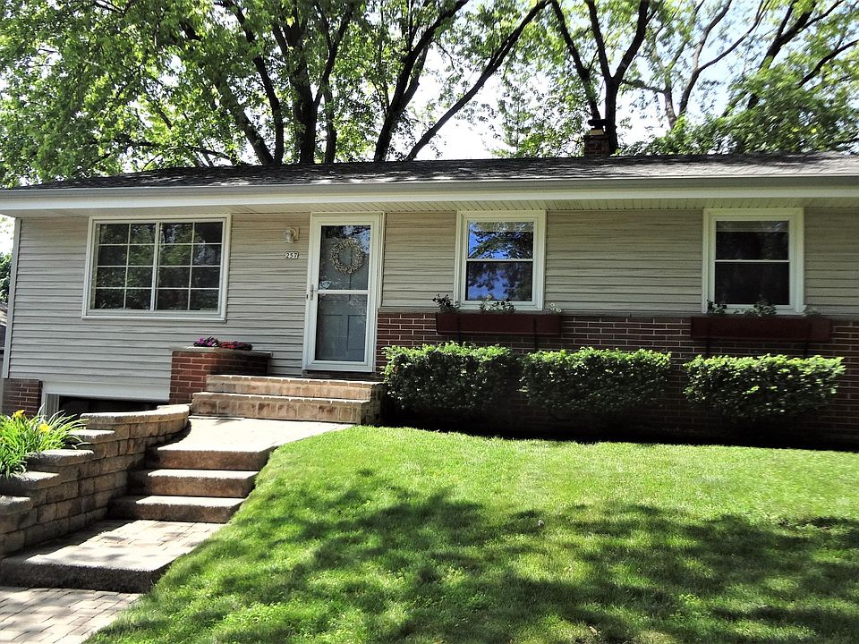 1st image of 257 N 115th St