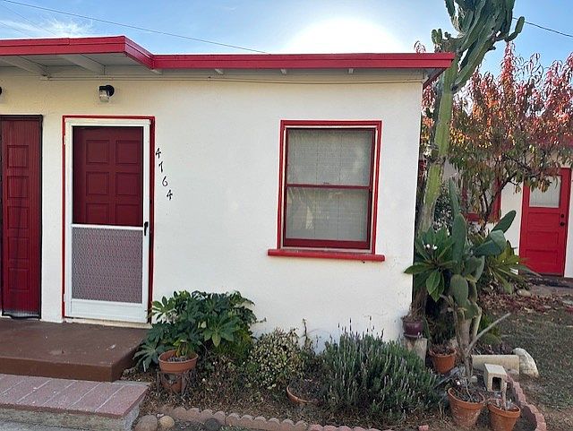 1st image of 4764 Point Loma Ave