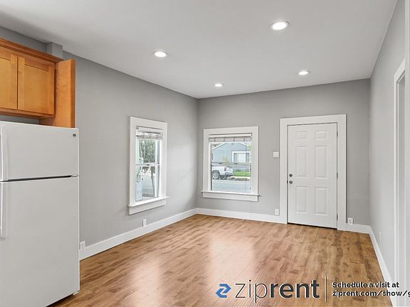 4th image of 526 Auzerais Ave