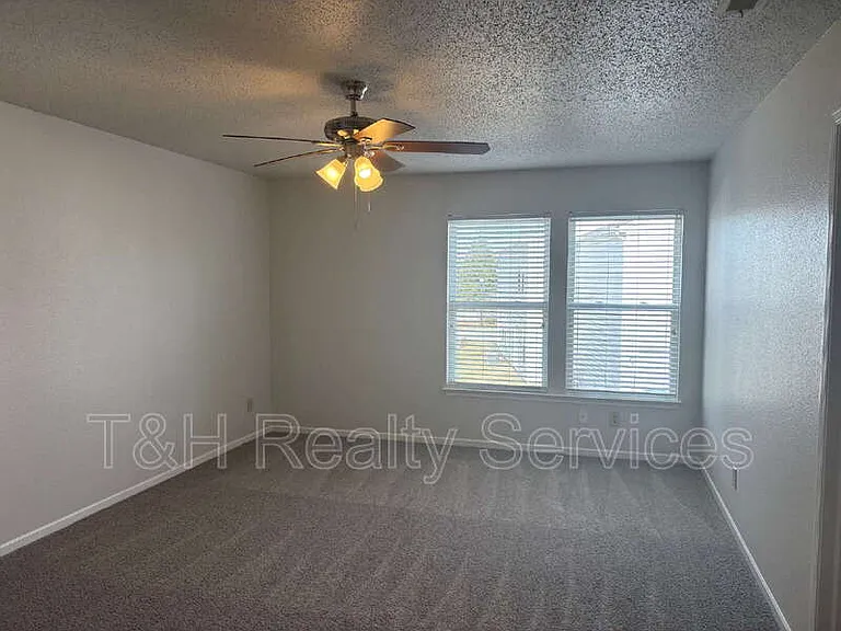12640 Justice Xing — Photo 13