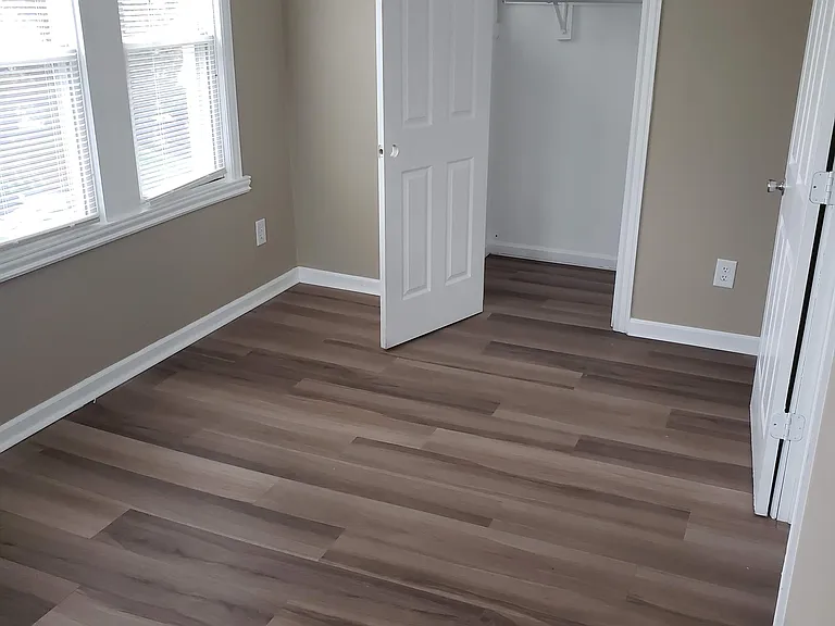 3602 E Fall Creek Parkway North Dr — Photo 4