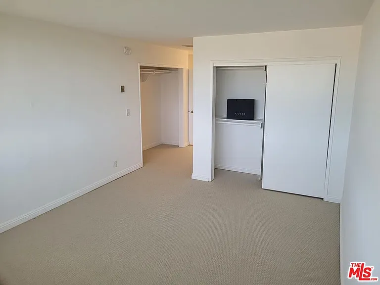 8701 Delgany Ave — Photo 26