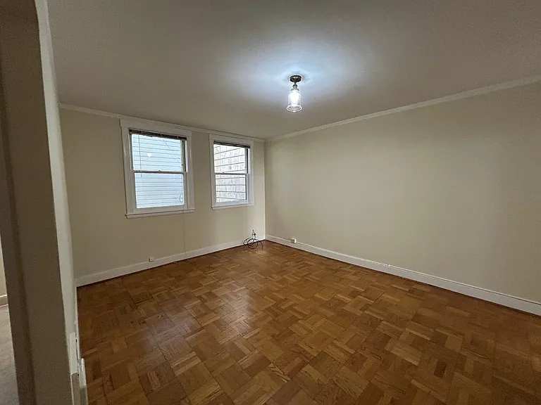 2146 Van Ness Ave #28R — Photo 7