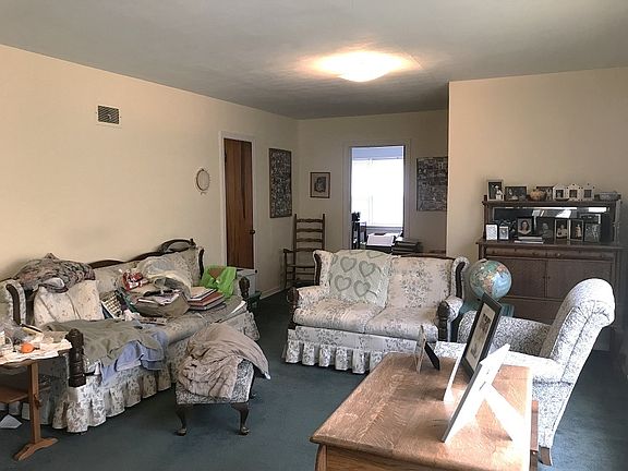 4th image of 2223 Washington Ave
