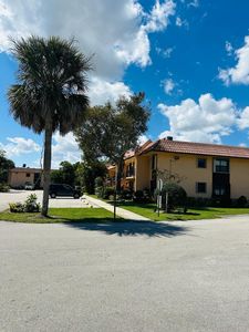5983 Forest Hill Boulevard #202, West Palm Beach, FL, 33415