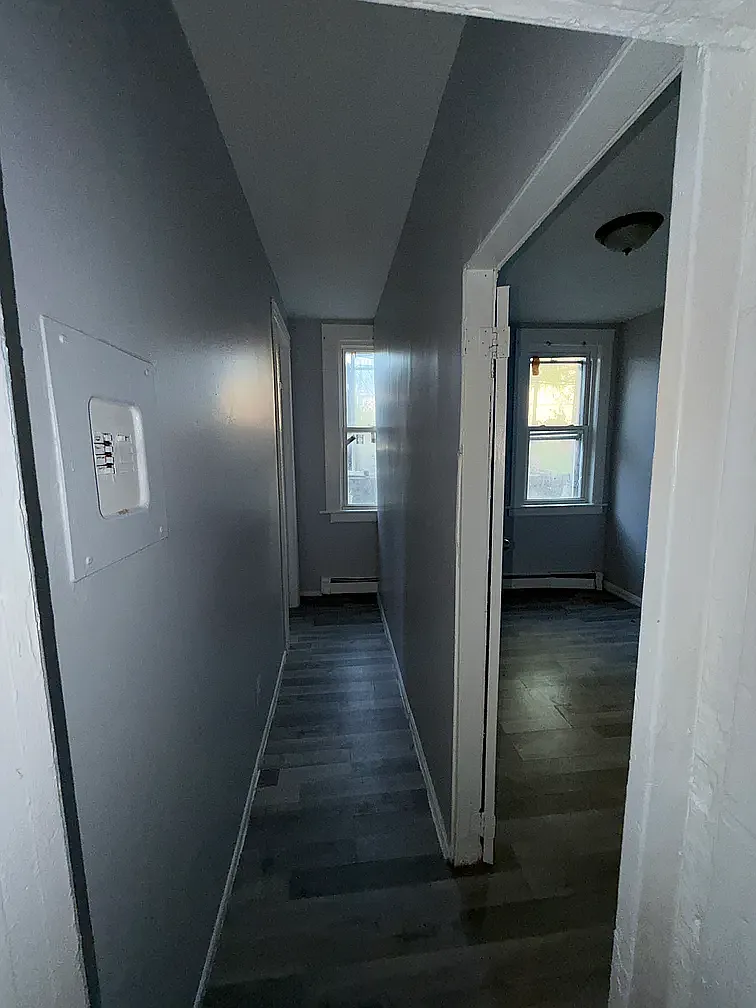 2 bed, 800 sqft, $1,894 — Photo 2