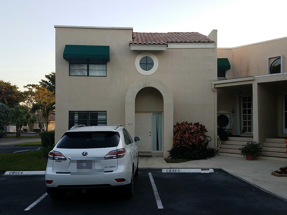 1st image of 459 NW 36th Ave