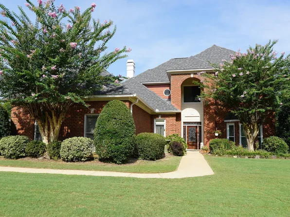 9742 Bent Brook Dr, Montgomery, AL 36117