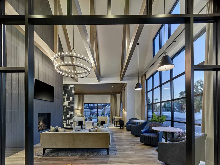 East clubroom 1