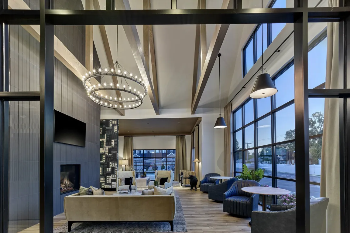 East clubroom 1