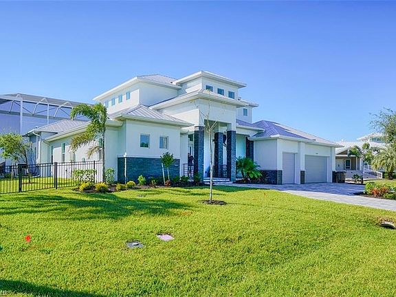3rd image of 4330 SW 28th Pl