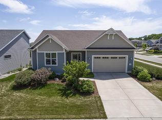 6075 Pine Ridge Way, Mc Farland, WI 53558