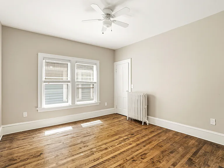 3464 N Newhall St — Photo 19