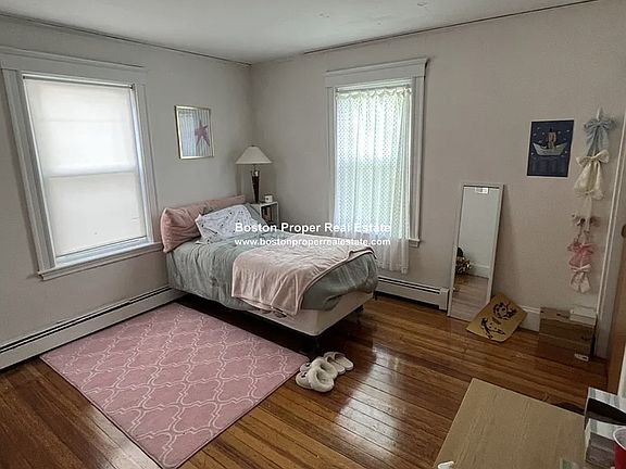 2nd image of 14 Hammondswood Rd #11