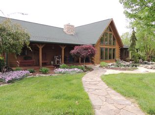 17605 Hogan Hill Rd, Moores Hill, IN 47032