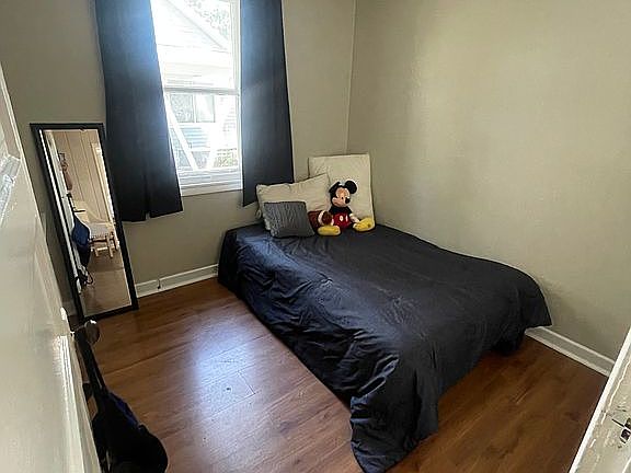 Second bedroom