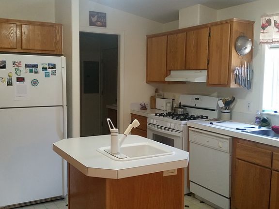 5th image of 13401 NE 28th St