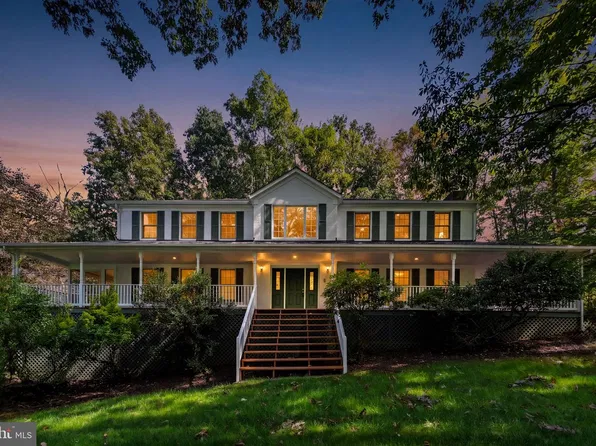 7473 Terranova Dr, Warrenton, VA 20187