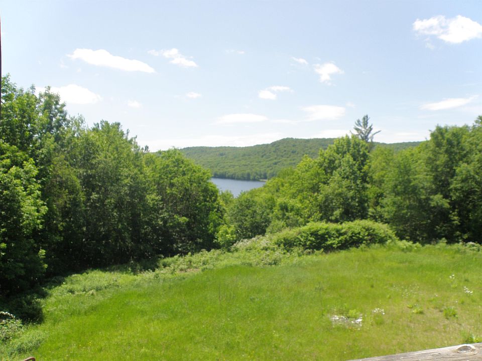 2nd image of 106 Town Farm Road