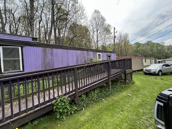 Chilhowie - 302, 302 Side Trl, Chilhowie, VA 24319