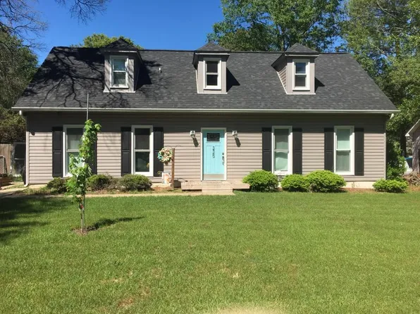 225 Pear Tree Cir, Hopkins, SC 29061