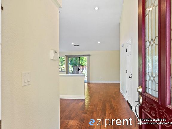 4th image of 7299 Valley Trails Dr