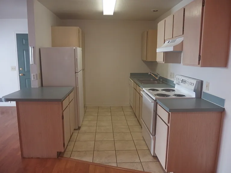 1443 Northwood Dr — Photo 19
