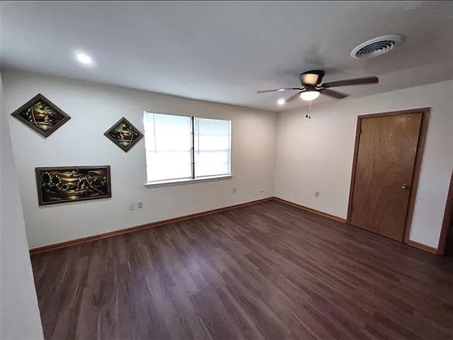1402 Behrman Ave — Photo 11