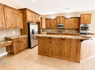 3278 S Retreat Dr, Hurricane, UT 84737