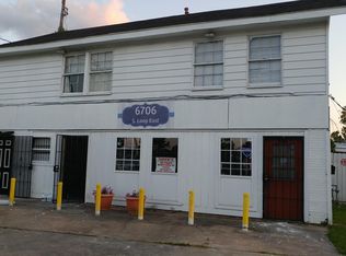 6706 South Loop E, Houston, TX 77087