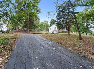 4251 Glendale Rd, House Springs, MO 63051