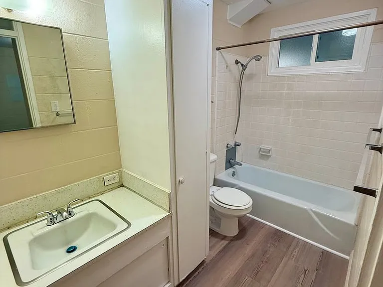 471 Liholiho St #4 — Photo 5