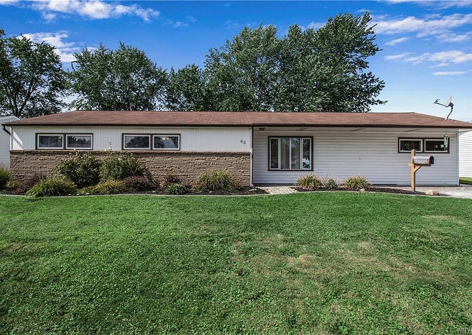 1st image of 62 Alys Dr E